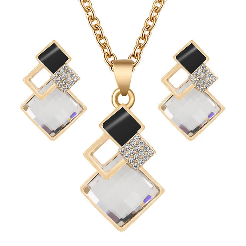 Fashion Crystal Pendants Necklace Earrings Sets for Women