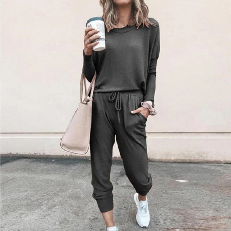 Women Casual fashion tracksuit