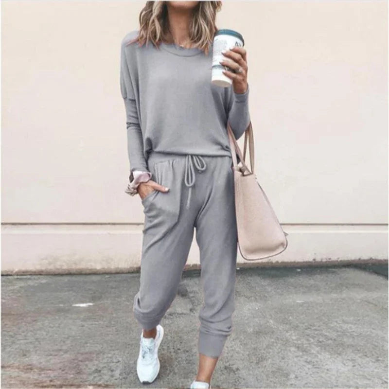 Women Casual fashion tracksuit